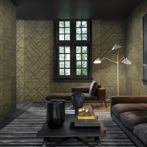 Vous n'avez pas envie de vous détendre dans cette pièce ? Vous imprégner de l'atmosphère zen ? Nos designers ont imprimé un motif géométrique sur du sisal polychrome. Le motif décoratif évoque l'artisanat du vitrail et les lambris ornés.